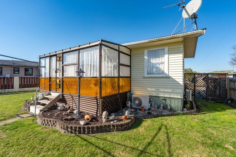 Photo of property in 5 Bremridge Place, Melville, Hamilton, 3206