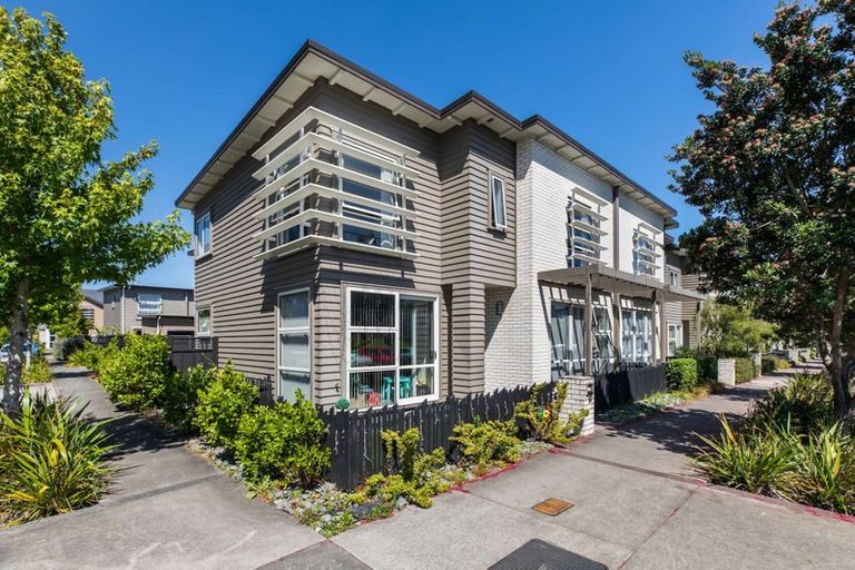 Photo of property in 13 De Havilland Road, Hobsonville, Auckland, 0616