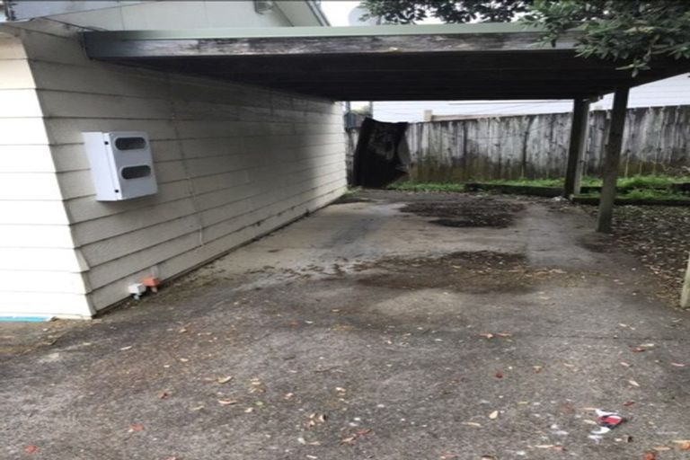 Photo of property in 2/10 Southview Place, Wattle Downs, Auckland, 2102