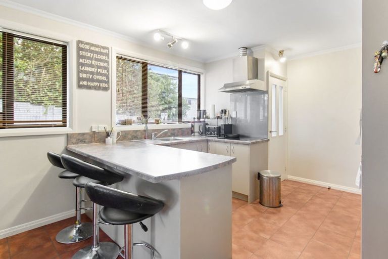 Photo of property in 42 Saint George Street, Watlington, Timaru, 7910