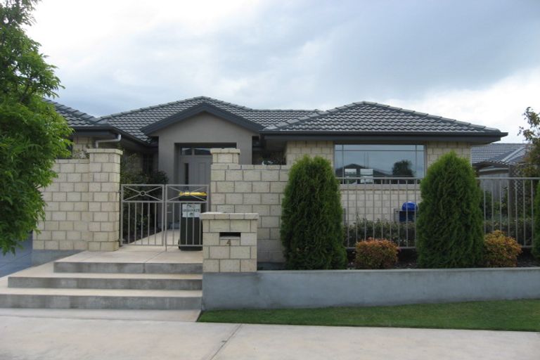 Photo of property in 4 Bayliss Close, Northwood, Christchurch, 8051