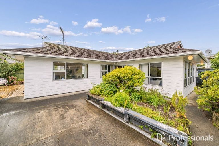 Photo of property in 223b Stokes Valley Road, Stokes Valley, Lower Hutt, 5019