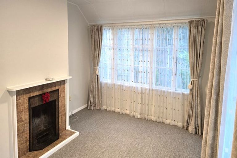 Photo of property in 155 Main Highway, Ellerslie, Auckland, 1051