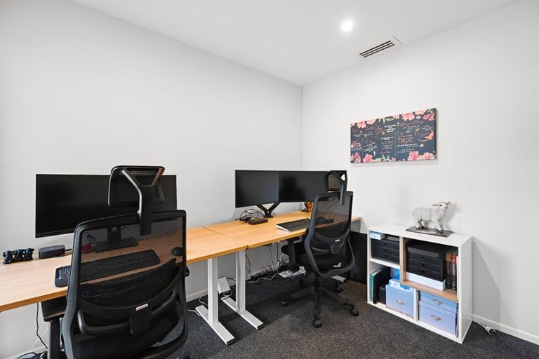 Photo of property in 8 Paiaka Place, Rototuna North, Hamilton, 3210