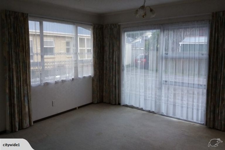 Photo of property in 1/31 Humber Street, Island Bay, Wellington, 6023