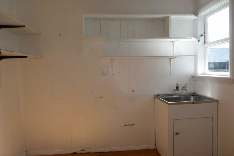 Photo of property in 22 Balgay Street, Upper Riccarton, Christchurch, 8041