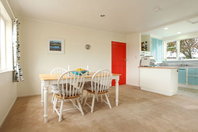 Photo of property in 39a Wallis Street, Raglan, 3225