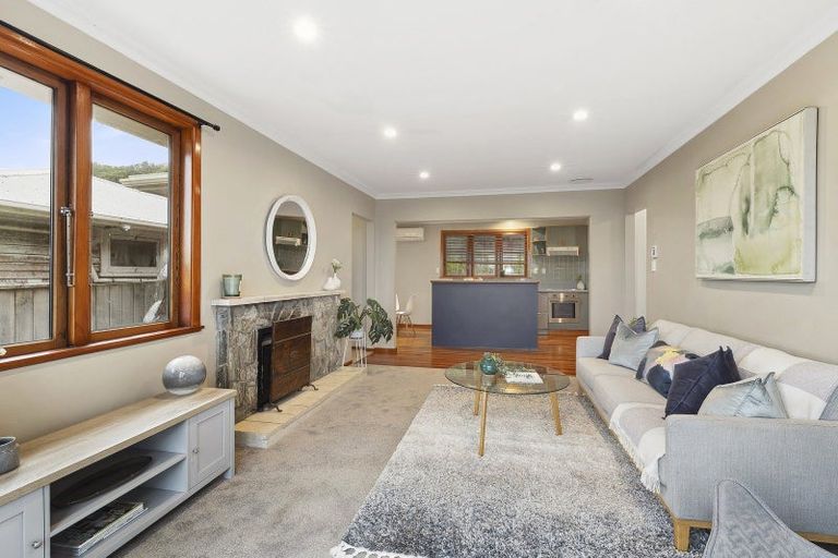 Photo of property in 33 Bedford Street, Northland, Wellington, 6012