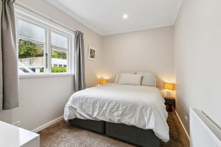 Photo of property in 5 Friend Street, Karori, Wellington, 6012