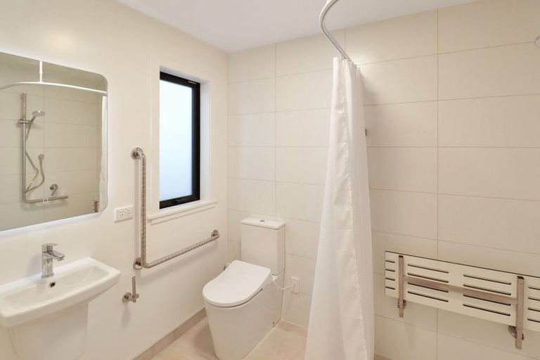 Photo of property in 23d Fraser Crescent, Elderslea, Upper Hutt, 5018