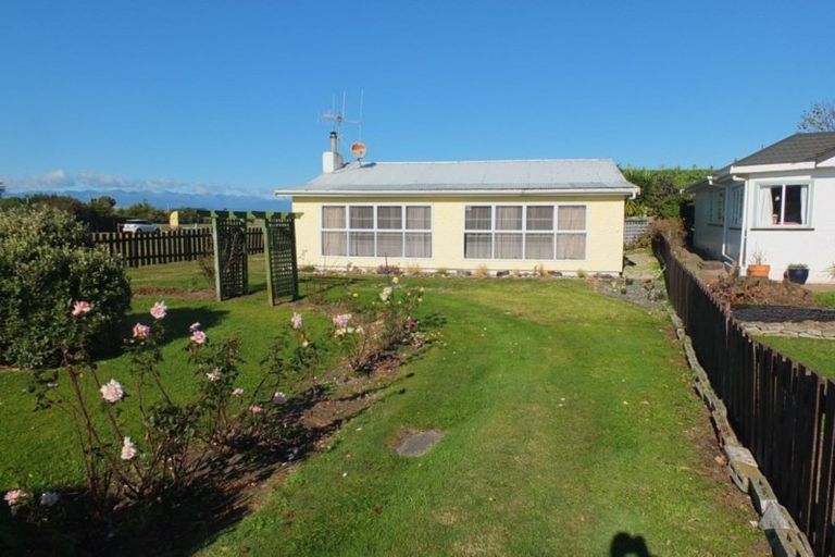 Photo of property in 48 Seabury Avenue, Foxton Beach, Foxton, 4815