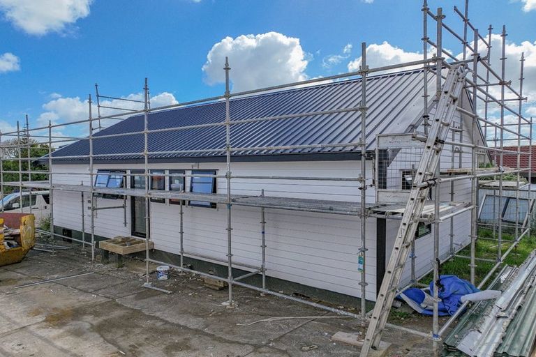 Photo of property in 6 Jodie Place, Flat Bush, Auckland, 2023