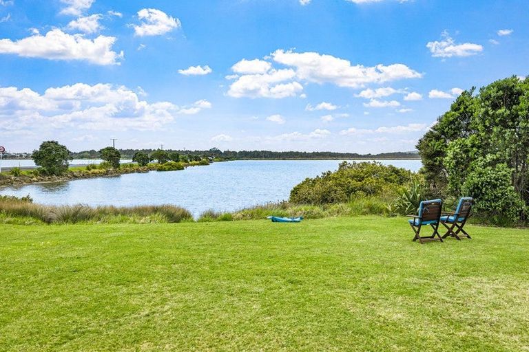 Photo of property in 328 Omaha Flats Road, Tawharanui Peninsula, Warkworth, 0986