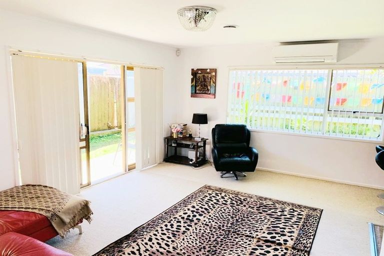 Photo of property in 42a Trentham Road, Papakura, 2110