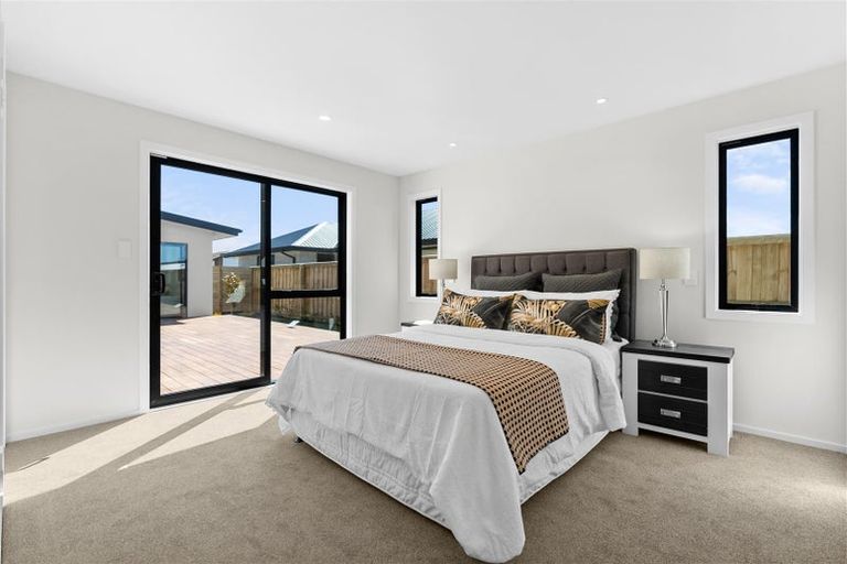 Photo of property in 21 Coach Way, Rolleston, 7614