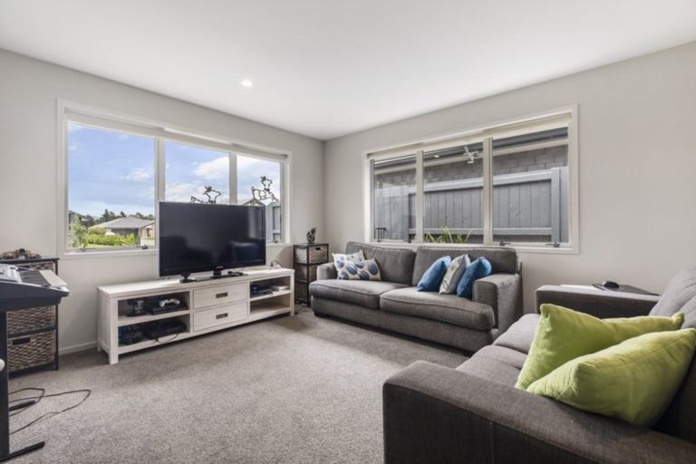 Photo of property in 14 Tuaia Street, Pyes Pa, Tauranga, 3112