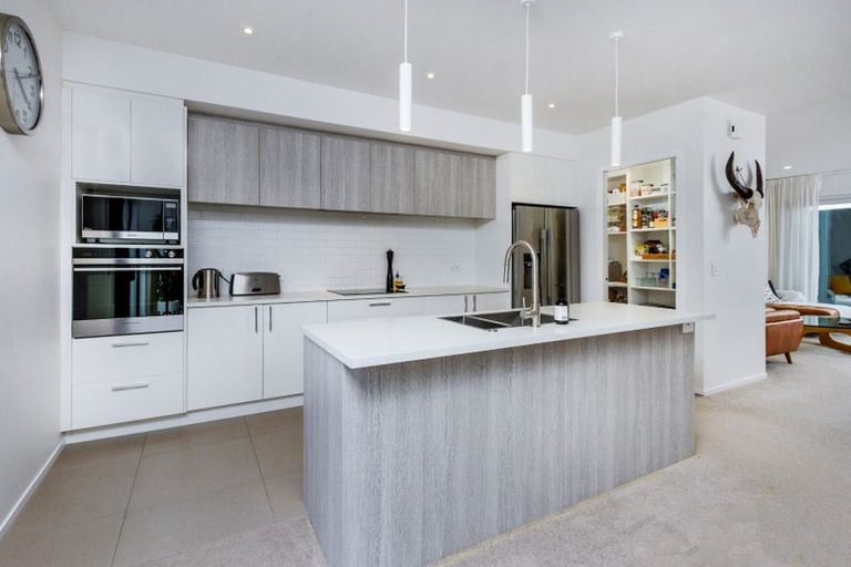 Photo of property in 77 Bomb Point Drive, Hobsonville, Auckland, 0616