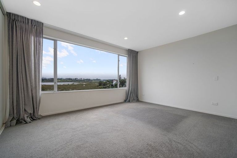 Photo of property in 1f Herbert Street, Hauraki, Auckland, 0622