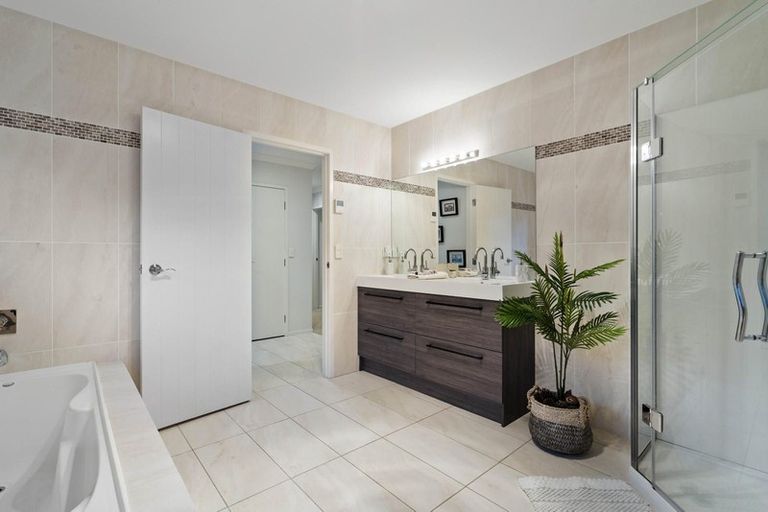 Photo of property in 329 Forestry Road, Waitoki, Kaukapakapa, 0871