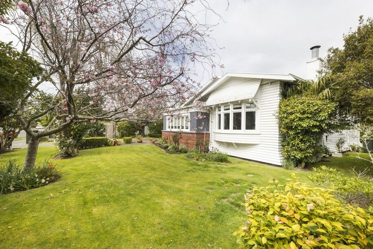 Photo of property in 202 Park Road, Hokowhitu, Palmerston North, 4410