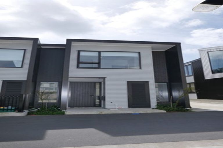 Photo of property in 27 Houhere Street, Paraparaumu, 5032