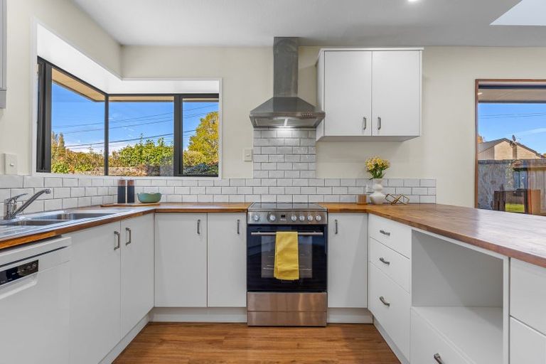 Photo of property in 1/261 Ashgrove Terrace, Somerfield, Christchurch, 8024