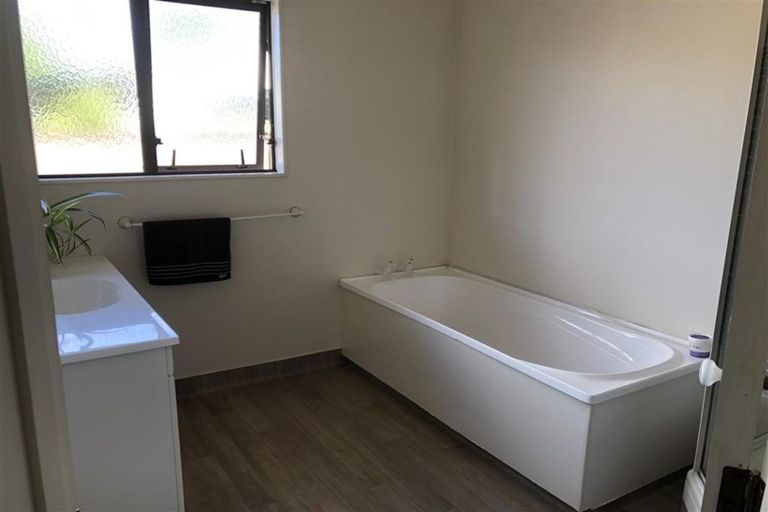 Photo of property in 17b Martin Avenue, Wakefield, 7025