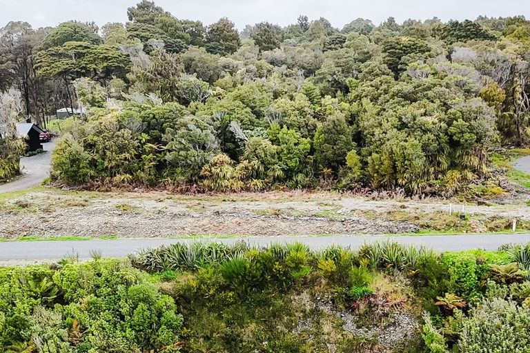 Photo of property in 37 Takutai Terrace, Ruatapu, 7883