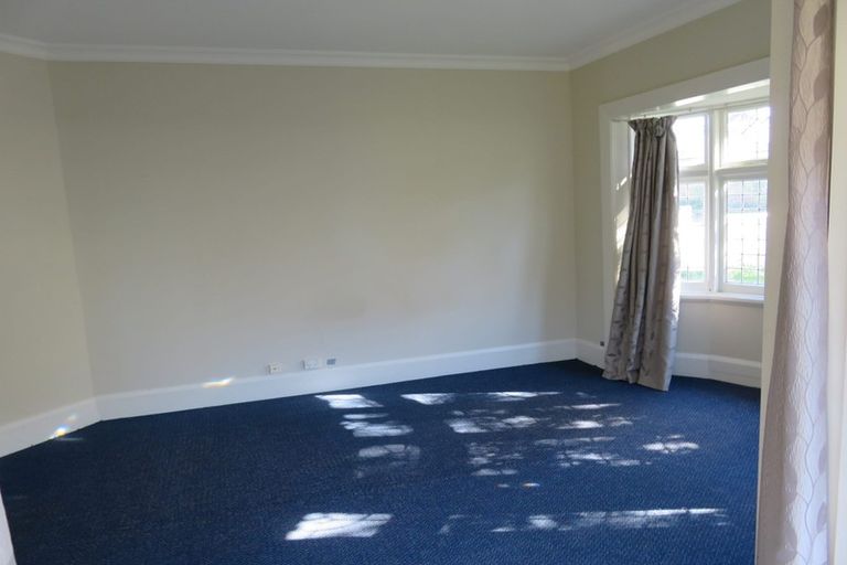 Photo of property in 27 Weka Street, Fendalton, Christchurch, 8041