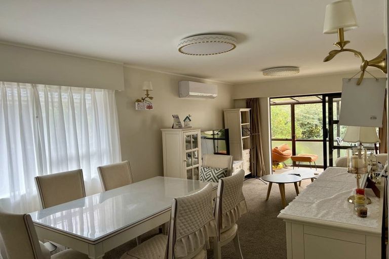 Photo of property in 2/6 Loloma Drive, Half Moon Bay, Auckland, 2012