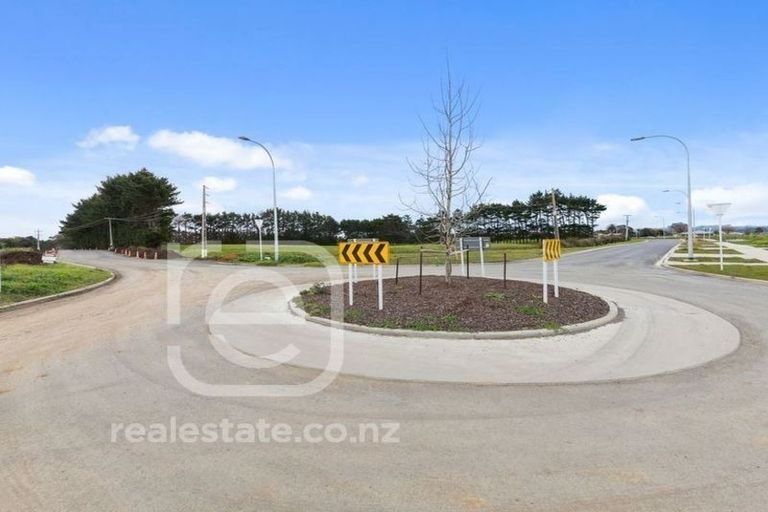 Photo of property in 97 Mclarin Road, Glenbrook, 2681