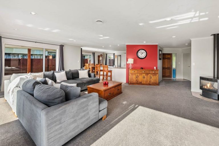 Photo of property in 94 Basley Road, Owhata, Rotorua, 3010