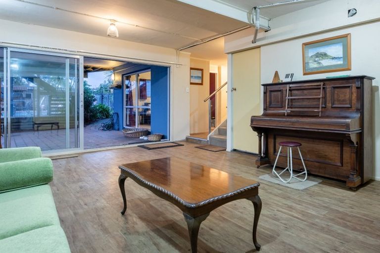 Photo of property in 8 Moa Street, Mount Maunganui, 3116