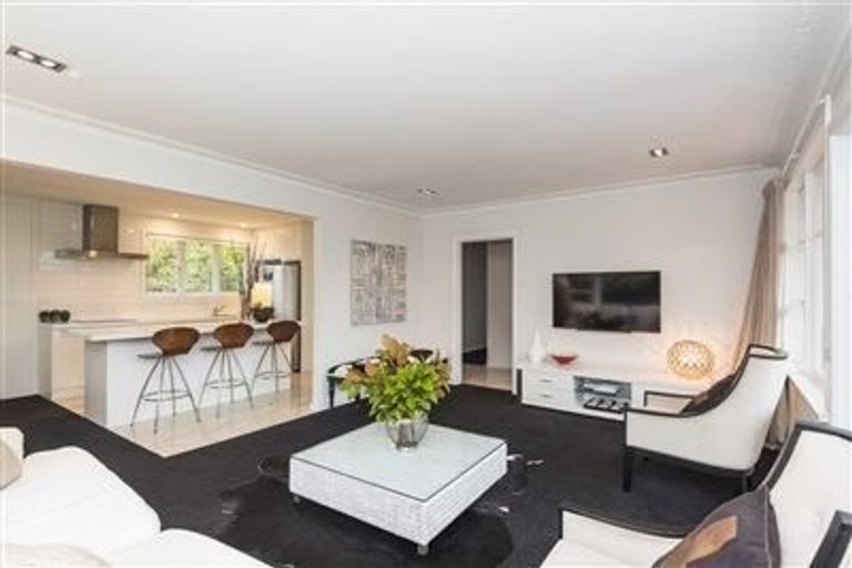 Photo of property in 11 Chislehurst Place, Bryndwr, Christchurch, 8052