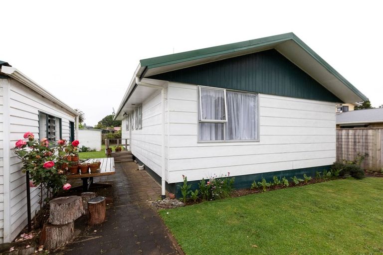Photo of property in 4 Jade Place, Bell Block, New Plymouth, 4312