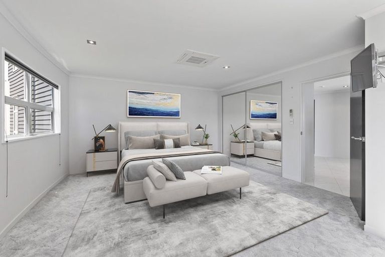 Photo of property in 18 Roy Terrace, Moturoa, New Plymouth, 4310