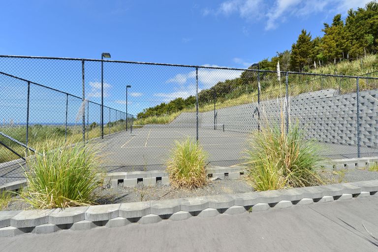 Photo of property in 79 Rangiuru Drive, Parua Bay, Onerahi, 0192