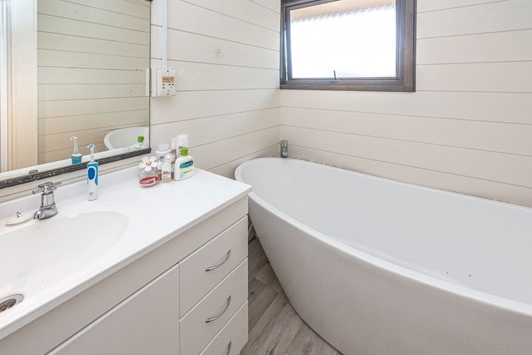 Photo of property in 40 Caffray Avenue, Aramoho, Whanganui, 4500