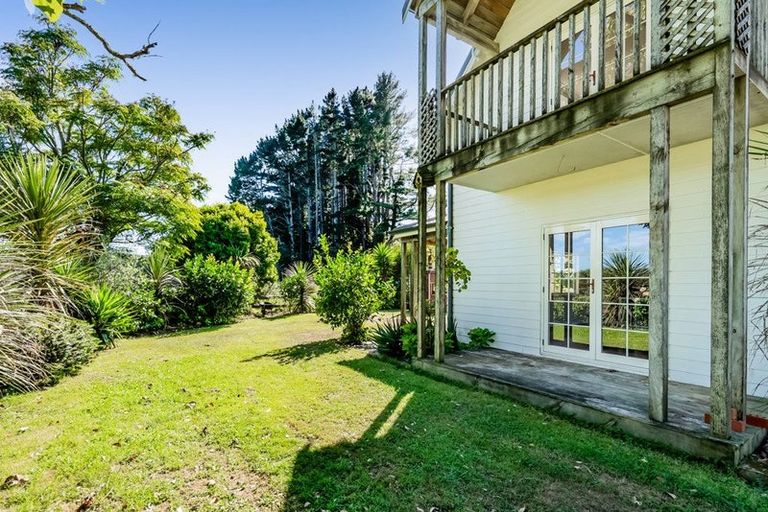 Photo of property in 427 Mataro Road, Onaero, Urenui, 4375