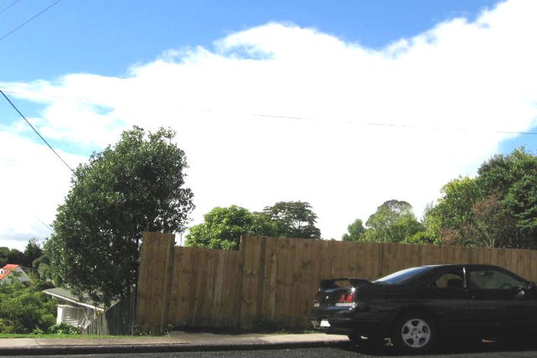 Photo of property in 94 Sunnyside Road, Sunnyvale, Auckland, 0612