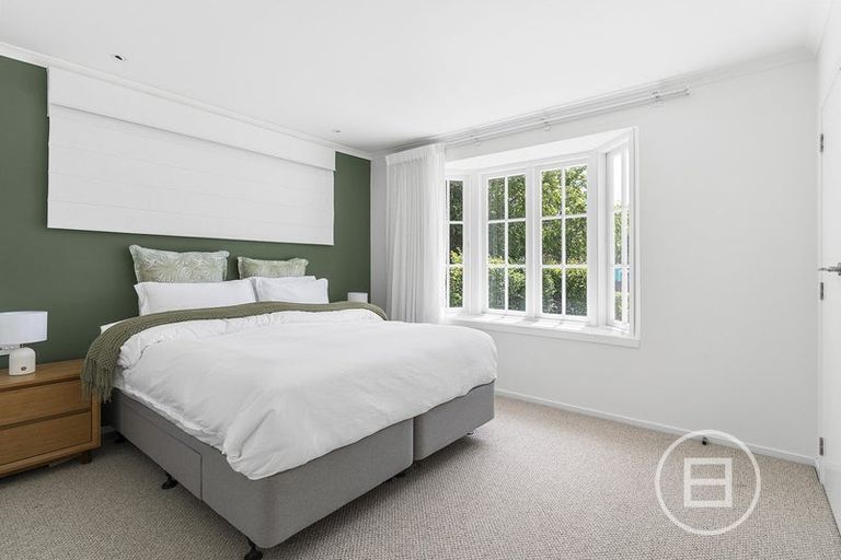 Photo of property in 27 Sylvia Road, Hillcrest, Auckland, 0627