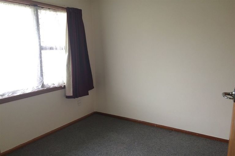 Photo of property in 2/64 Elizabeth Street, Riccarton, Christchurch, 8041