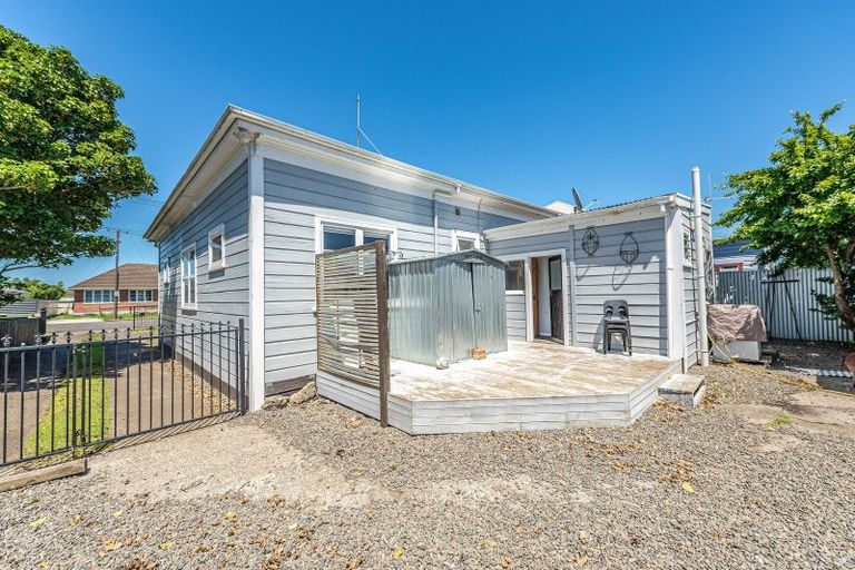 Photo of property in 44 Bignell Street, Gonville, Whanganui, 4501