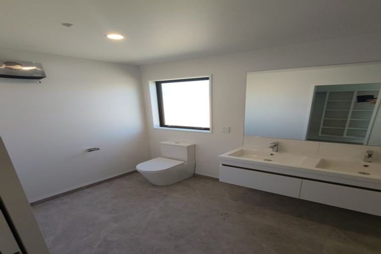 Photo of property in 21 Dray Place, Halswell, Christchurch, 8025