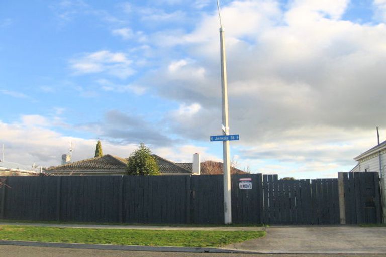 Photo of property in 805 Jervois Street, Mayfair, Hastings, 4122