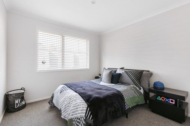 Photo of property in 12b Kayelene Place, Omokoroa, 3114