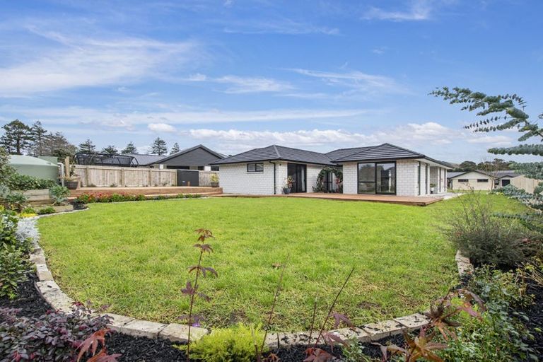 Photo of property in 3 Te Hihi Stream Lane, Maunu, 0179