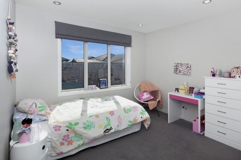 Photo of property in 18 Puaka Street, Pegasus, 7612