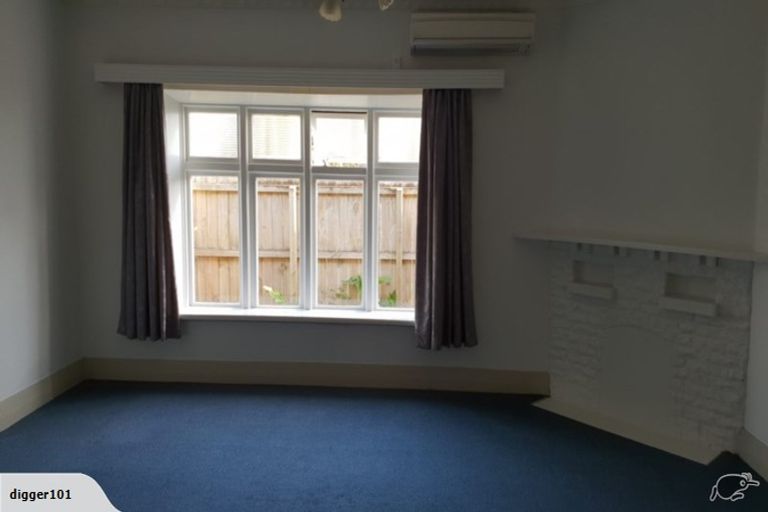 Photo of property in 127 Richardson Street, Saint Kilda, Dunedin, 9012