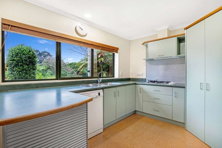 Photo of property in 24 Caulfield Place, Pukehangi, Rotorua, 3015